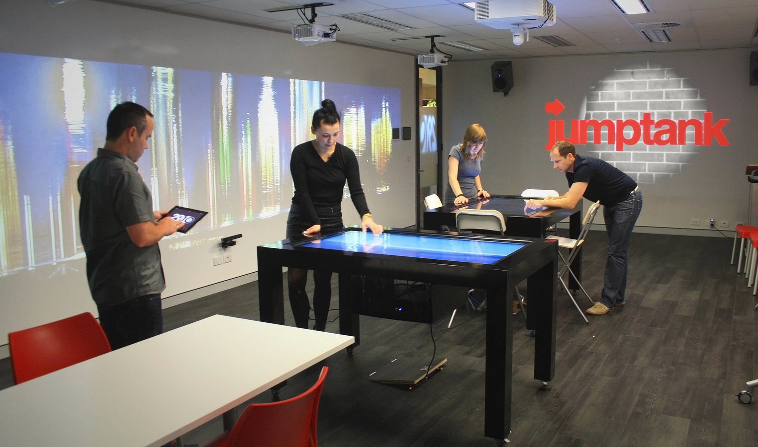 Dentsu Aegis Jumptank